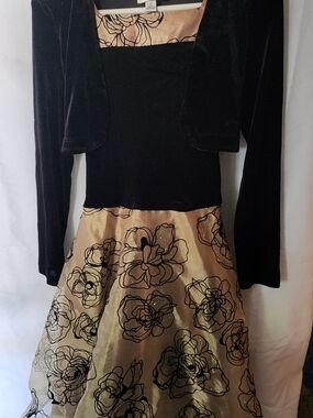 Amy Byer California Black & Gold Floral Girls' Formal Dress with Bolero